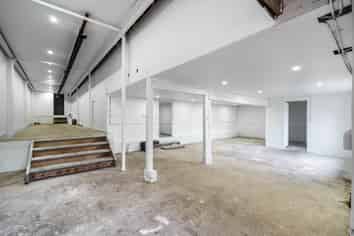 Yard + Office/Warehouse