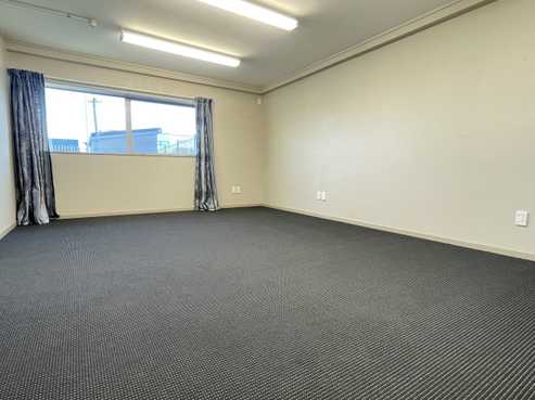 Versatile warehouse and office space for lease