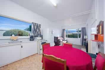 127 Beach Road, Kaikoura