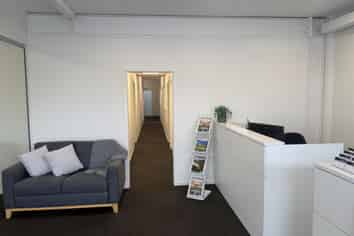 Queen Street | Business Builder
