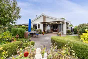 10 Hetley Crescent, Taradale