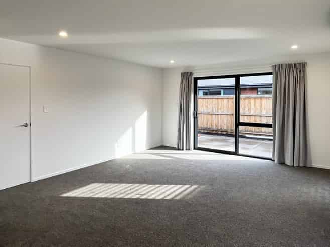 42 Redbrook Road, Casebrook