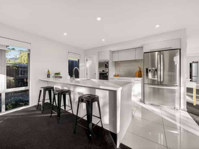 6 Te Whenu Crescent, Marshland