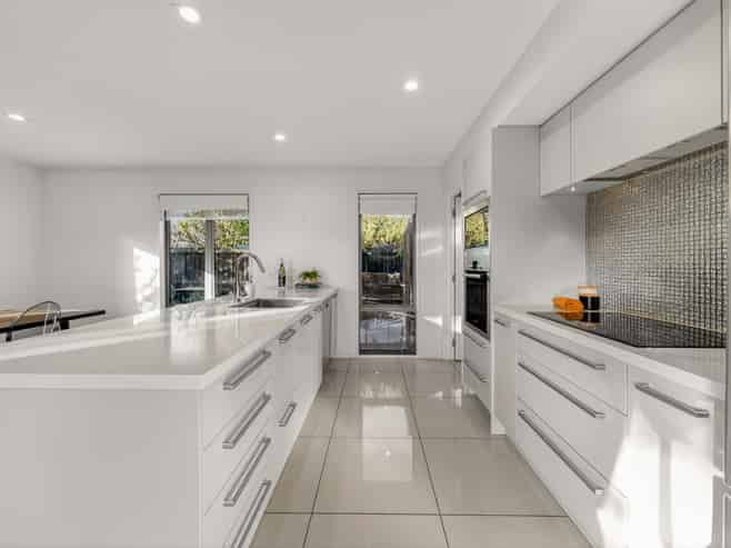 6 Te Whenu Crescent, Marshland