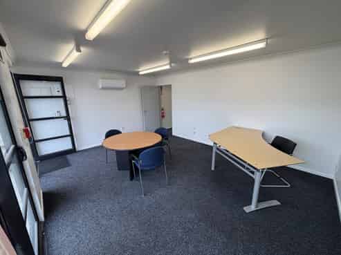 Versatile, Self-Contained Commercial Unit in a Prime Kapiti Location