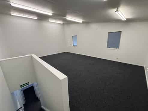 Versatile, Self-Contained Commercial Unit in a Prime Kapiti Location