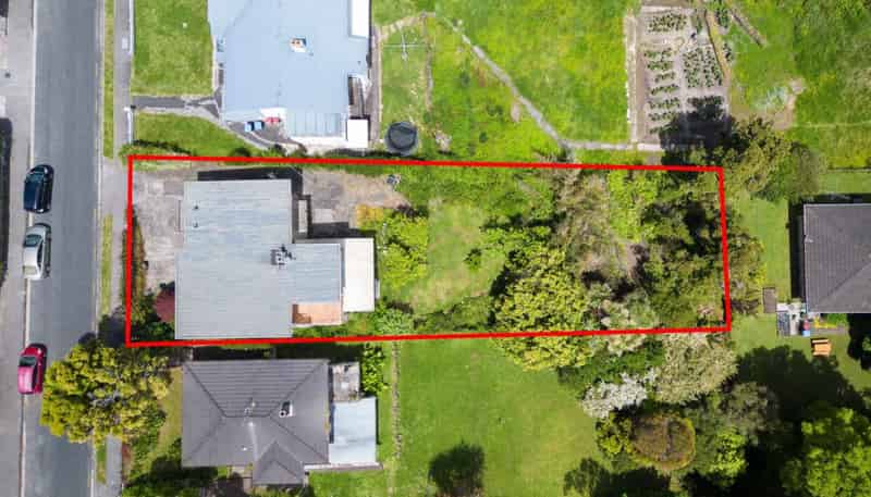9 Benfield Avenue, Mount Albert
