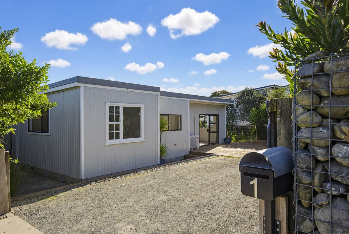 Big on space, smart on price!, Waikanae
