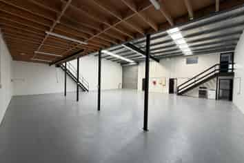 Prime Sydenham Office & Warehouse Opportunity 
