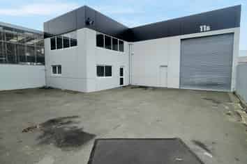 Prime Sydenham Office & Warehouse Opportunity 