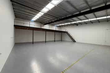 Prime Sydenham Office & Warehouse Opportunity 