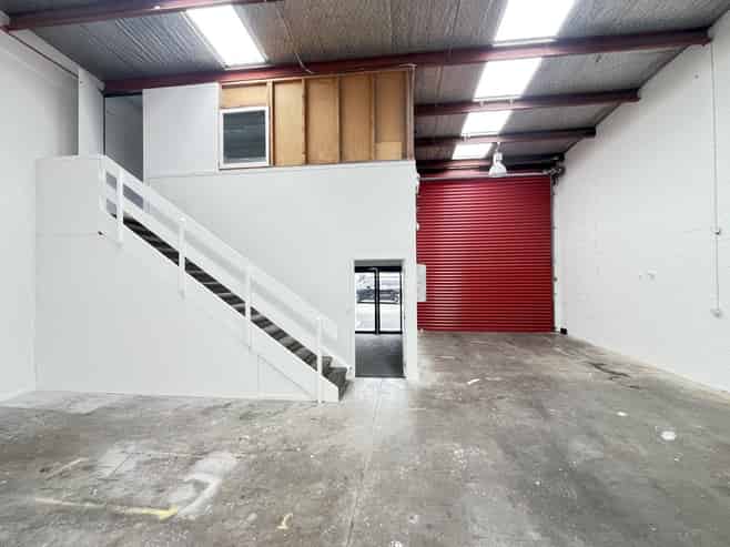 Premium general business zone – 222sqm industrial
