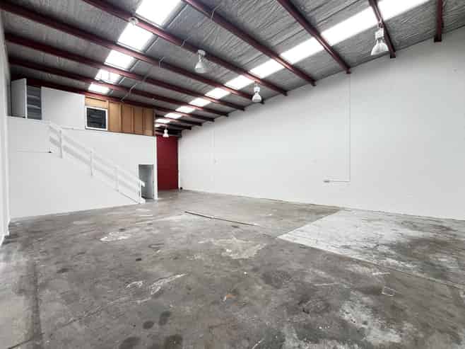 Premium general business zone – 222sqm industrial