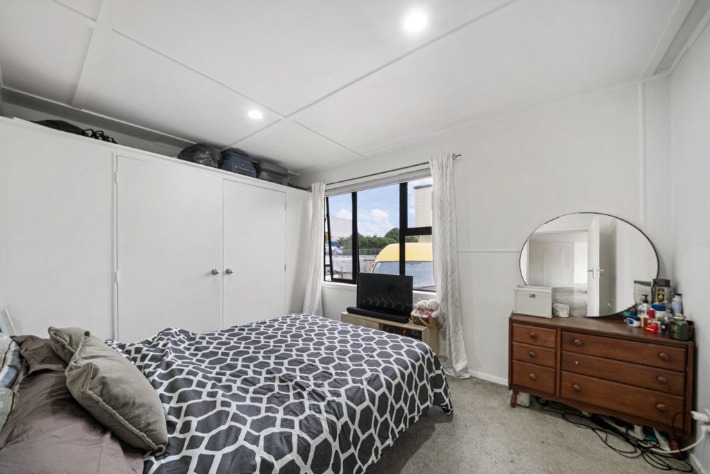 Your First Home, Without the Big Price Tag! - Vista 5