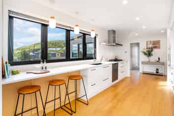 4 Lemonwood Way, Woodridge