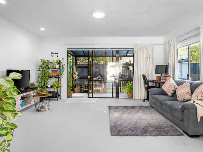 405A Peachgrove Road, Fairfield