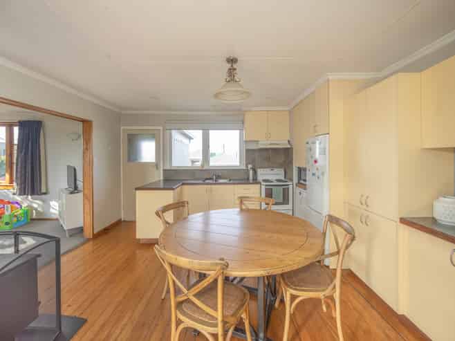 21 Queens Crescent, Oamaru