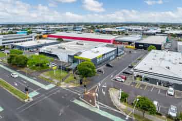 Rare Central Manukau Opportunity 