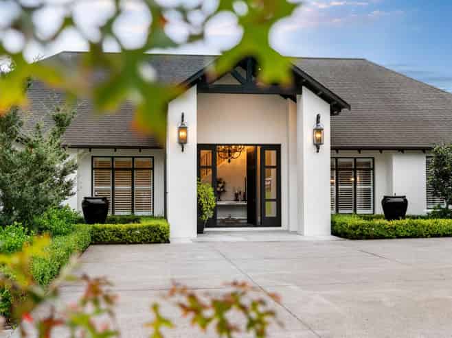 739 Coatesville-Riverhead Highway, Riverhead
