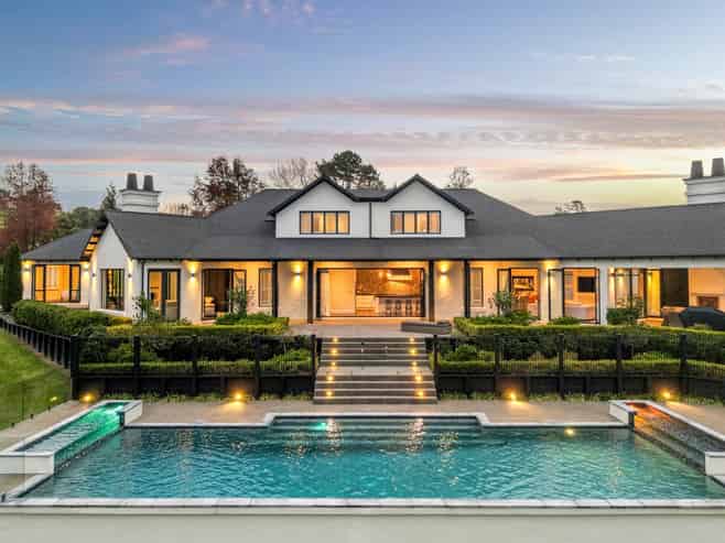 739 Coatesville-Riverhead Highway, Riverhead