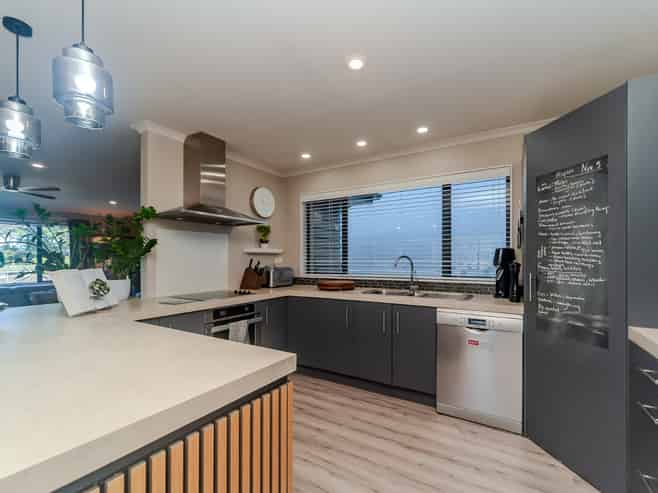 34A Akatarawa Road, Brown Owl