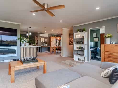 34A Akatarawa Road, Brown Owl
