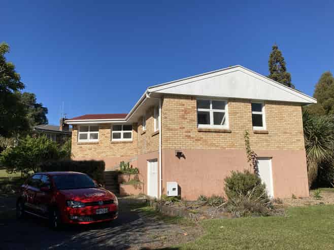 60 Flynn Road, Hillcrest