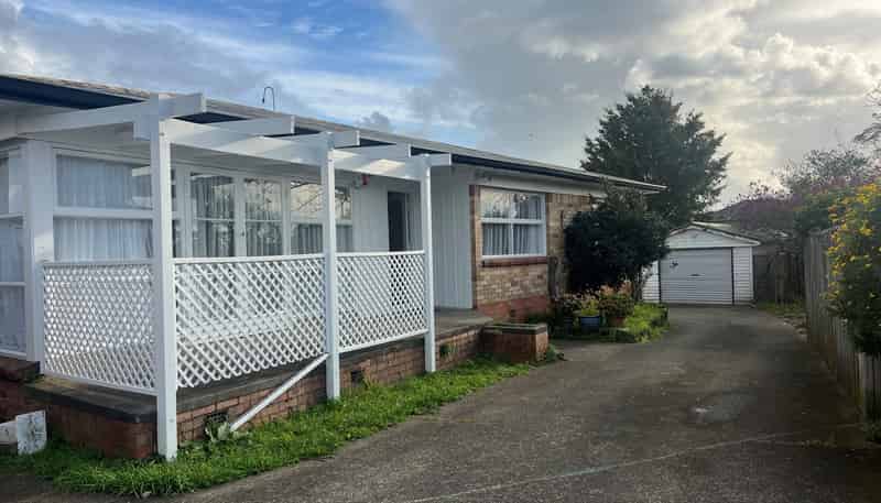 71A Great South Road, Manurewa