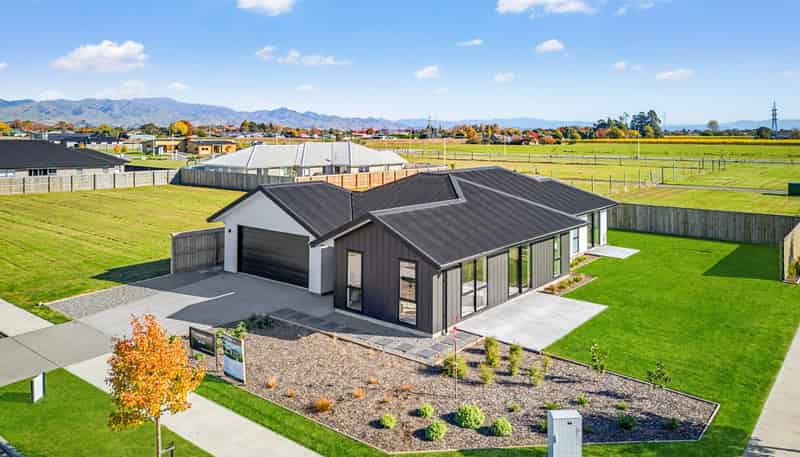 31 Whitehall Drive, Springlands