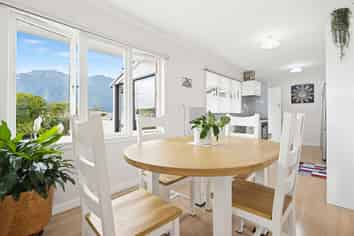 9 Churchill Ave, Te Aroha