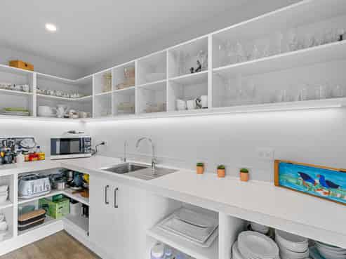 76 Pohutukawa Drive, Levin