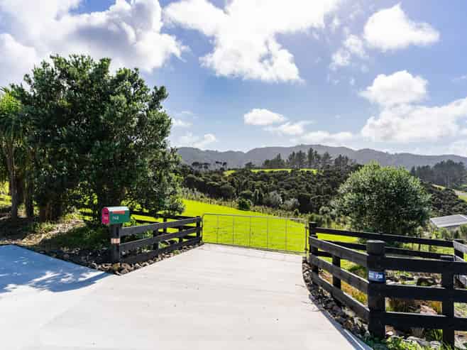 736 Barrier View Road, Mangawhai