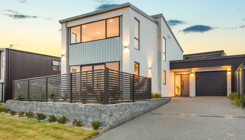 2B Kaiaho Close, Aotea