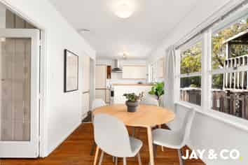 85D Hill Road, Hillpark