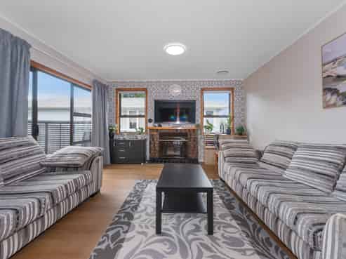 216A Sturges Road, Henderson