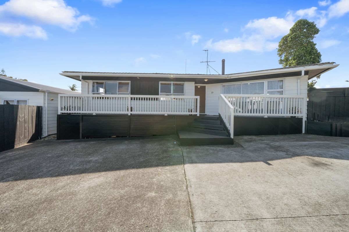 $1300PW HOME & INCOME CORNER SITE! - Widok 3