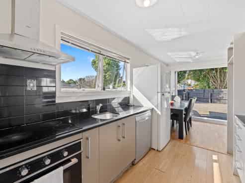 39 Burbank Avenue, Manurewa