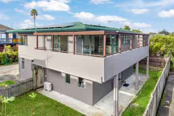 22B Tawhiri Road, One Tree Hill