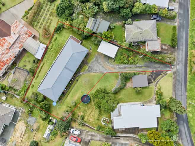 1,2,3/40 Anzac Road, Morningside