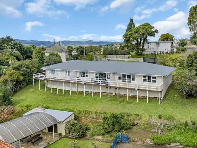 1,2,3/40 Anzac Road, Morningside