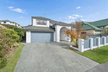  23 Amesbury Drive, Churton Park