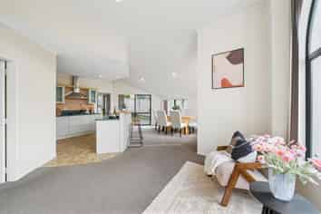  23 Amesbury Drive, Churton Park