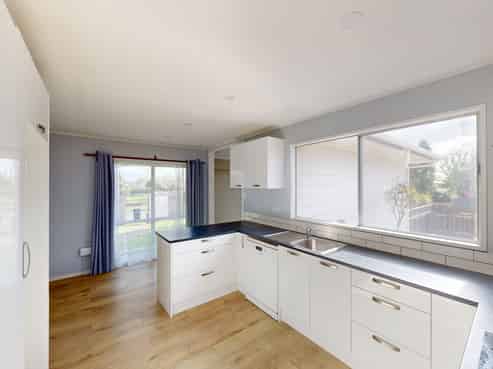 1 Wyndham Street, Awapuni