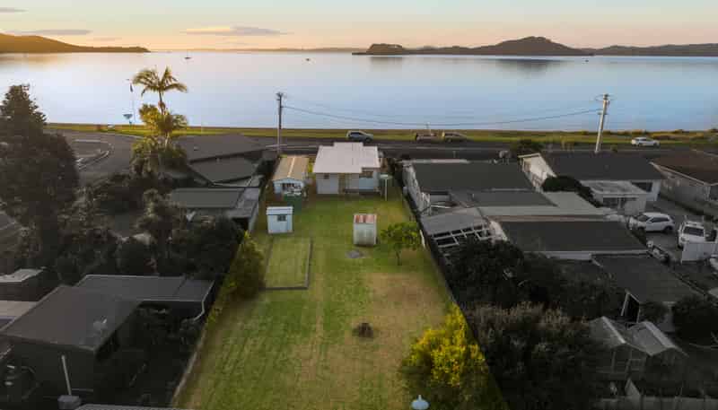 2 Kawakawa Bay Coast Road, Kawakawa Bay