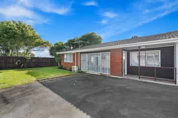 2/28A Holly Street, Avondale