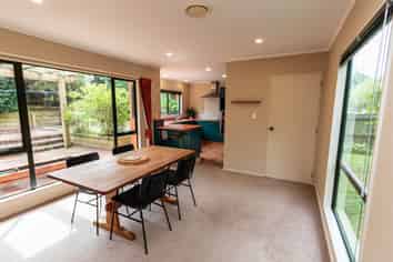 51 Sunrise Boulevard, Tawa