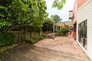 51 Sunrise Boulevard, Tawa