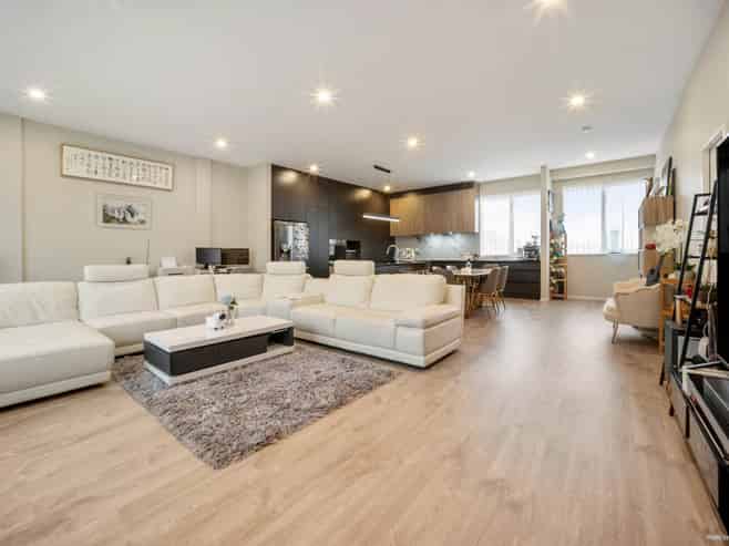 2/24 Pah Road, Epsom