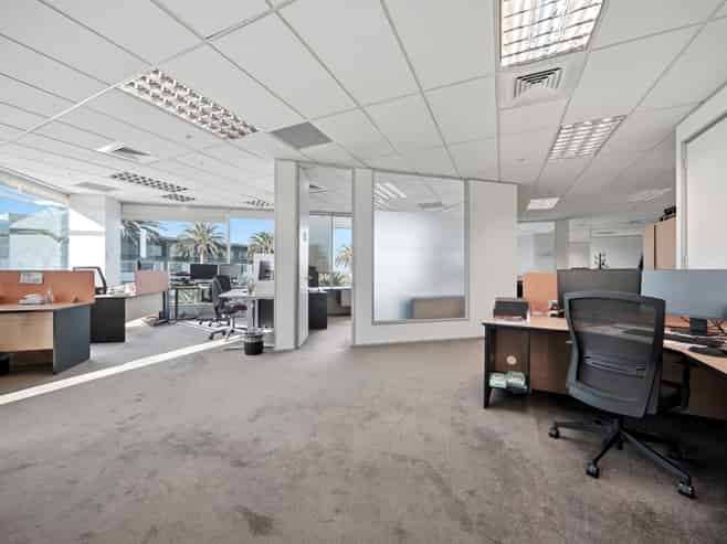 Top Floor Remuera Medical – Occupy or Invest
