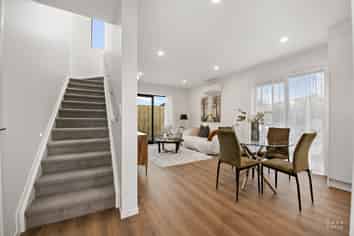 2 - 4 Moa Road, Point Chevalier